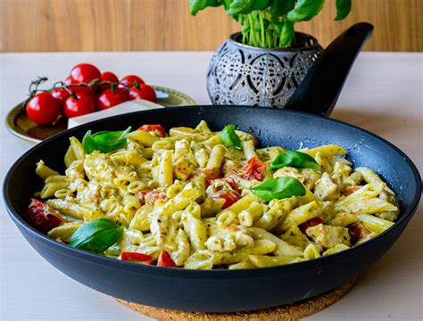 kyckling pasta  anvisning pesto