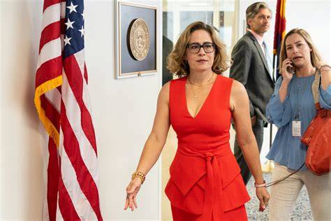 kyrsten sinema nude