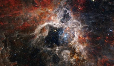 L Espace