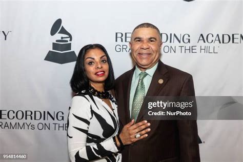 lacy clay biography