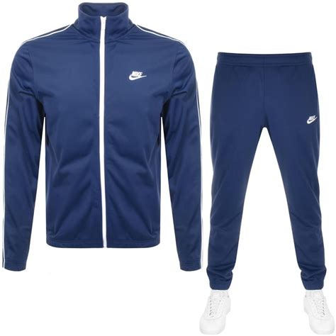 ladies /Teenagers Nike tracksuit size medium New with tags!Blue …