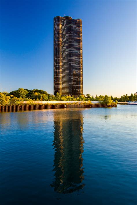 Lake Point Tower