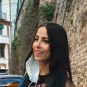 lalakher nude