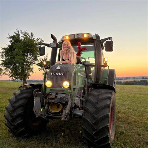 landwirtschaft nude