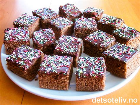 langpanne sjokoladekake pynt