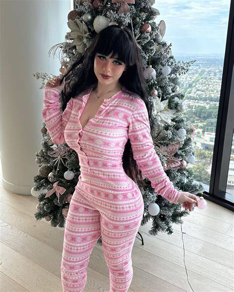 lara rose onlyfans nude