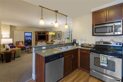 las vegas hotels with kitchens