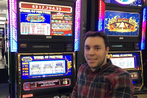 Las Vegas Slot Machine Player Wins  5 4 Million Jackpot - Winning Slot
