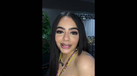 latina nude live