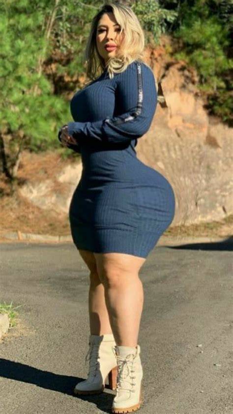 latina thick nude