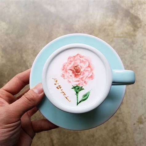 latte colored