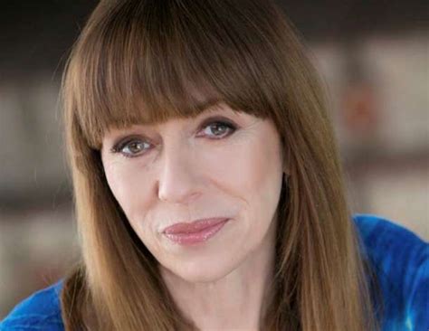 laura mackenzie biography