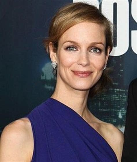 laura regan bio