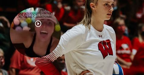 Laura Schumacher Uw Madison Volleyball