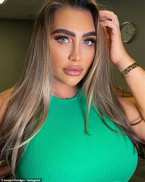 lauren goodger onlyfans
