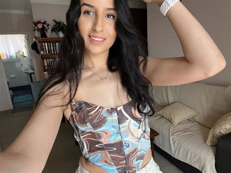 laylaaa944 creator profile