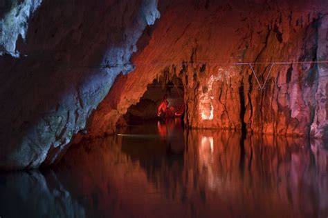 le grotte dell angelo a pertosa il sistema sotter