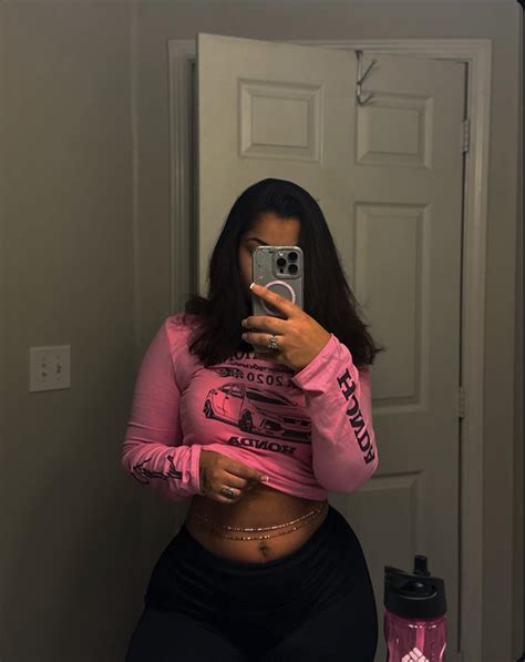 leah janell onlyfans