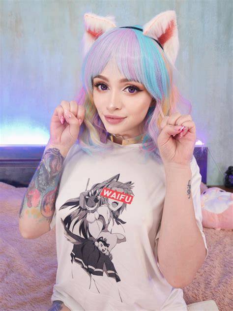 leah meow nude