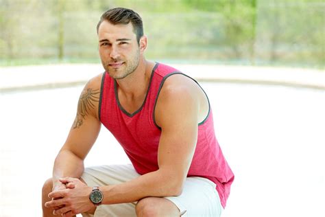 learn about dating from the bachelor for men