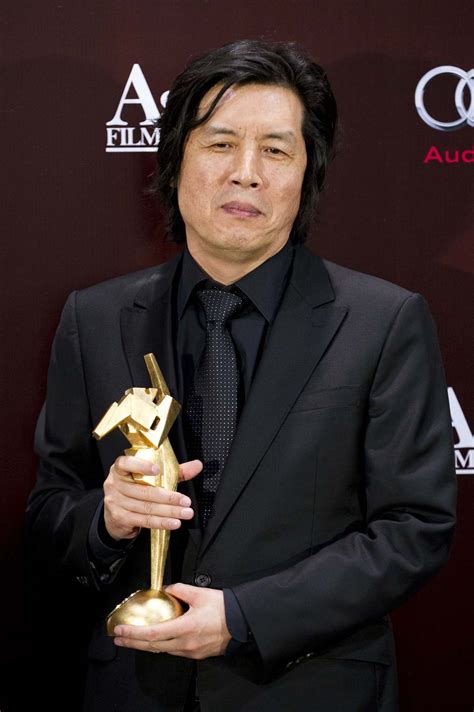 Lee Chang Dong
