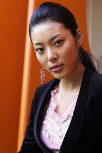 lee gi yong biography template