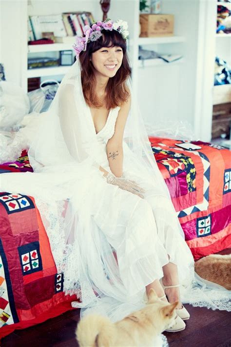 Lee Hyori Wedding Dress