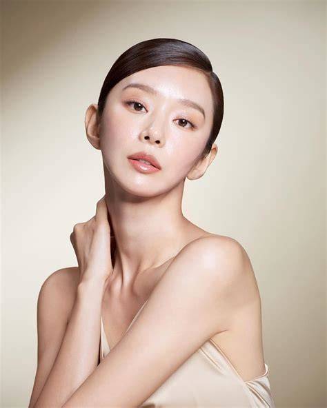 lee joo bin nude