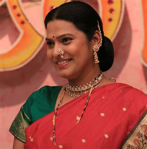 leena bhagwat biography examples