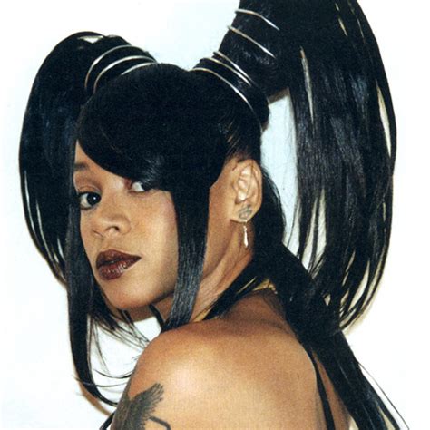 left eye nude