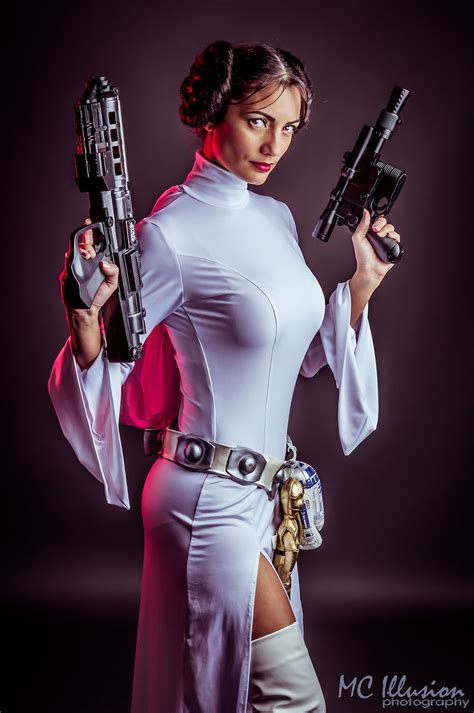 leia cosplay nude