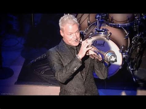 leonardo amuedo and chris botti in boston