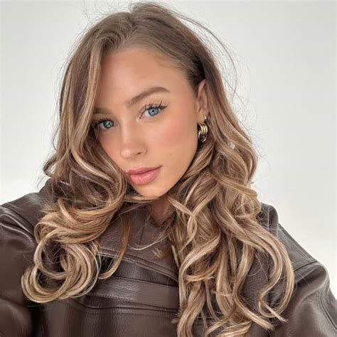 lesliehannahbelle onlyfans