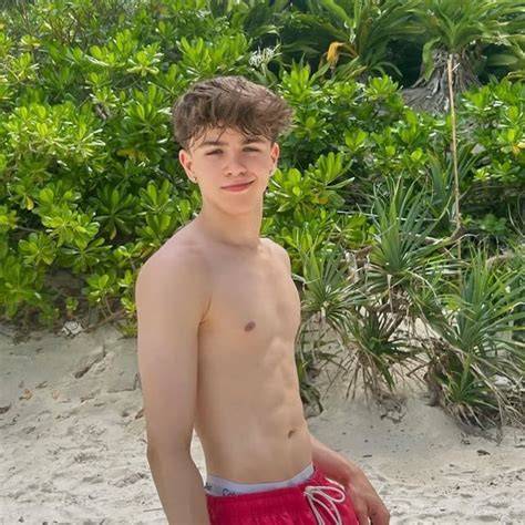 liam.leigh nudes