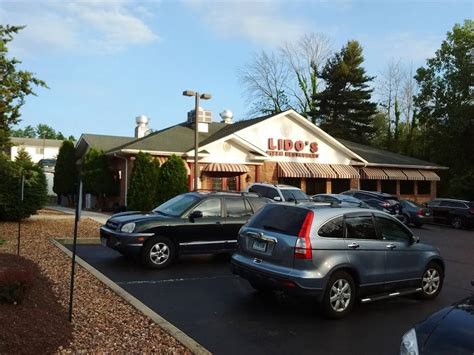 King Soopers can be found in an ideal location at 19711 East Smoky 