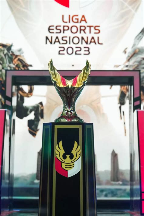 LIGA ESPORT NASIONAL：Timnas Indonesia Wanita Juara Mobile Legends Asian Esports Games