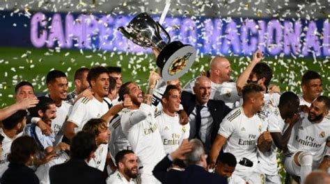 Klasemen Liga Spanyol: Real Madrid Buntuti Barca, 2 Poin Jaraknya