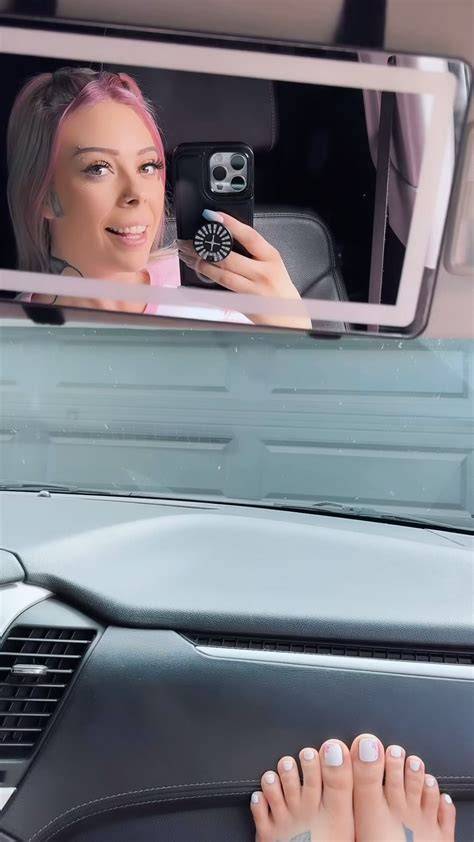 lilabbyvibes nude