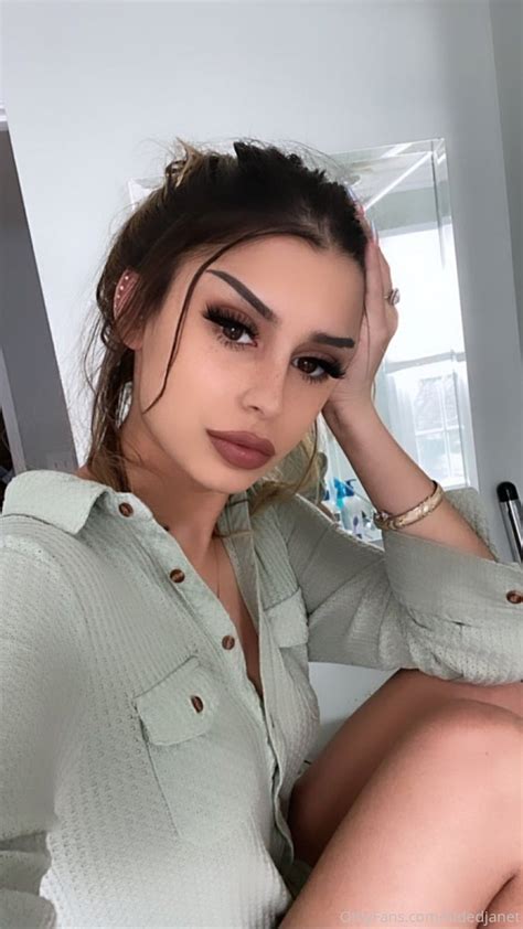 lildedjanet OnlyFans leaked content