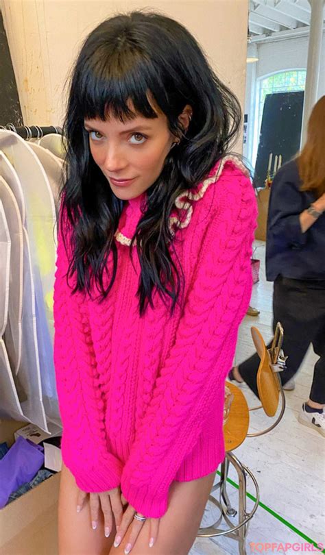 lilly allen only fans
