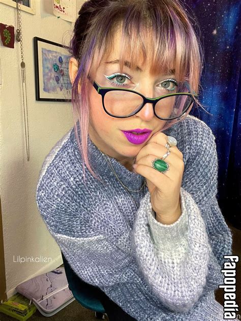 lilpinkalien