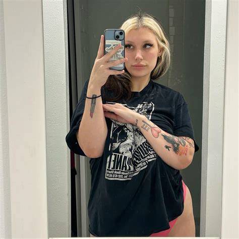 lilpochaco nudes