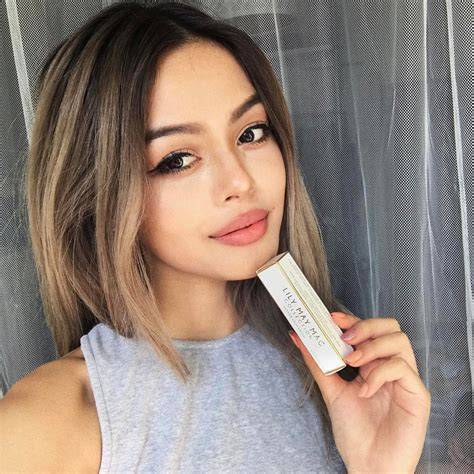 lily maymac nude