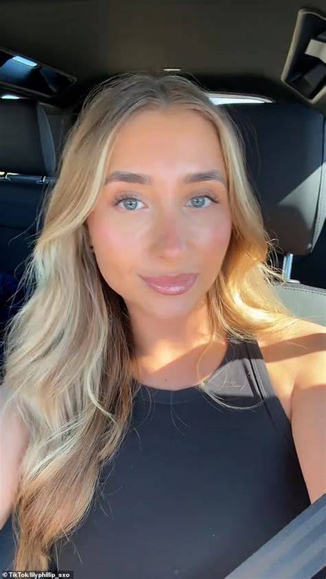 lily philips nude