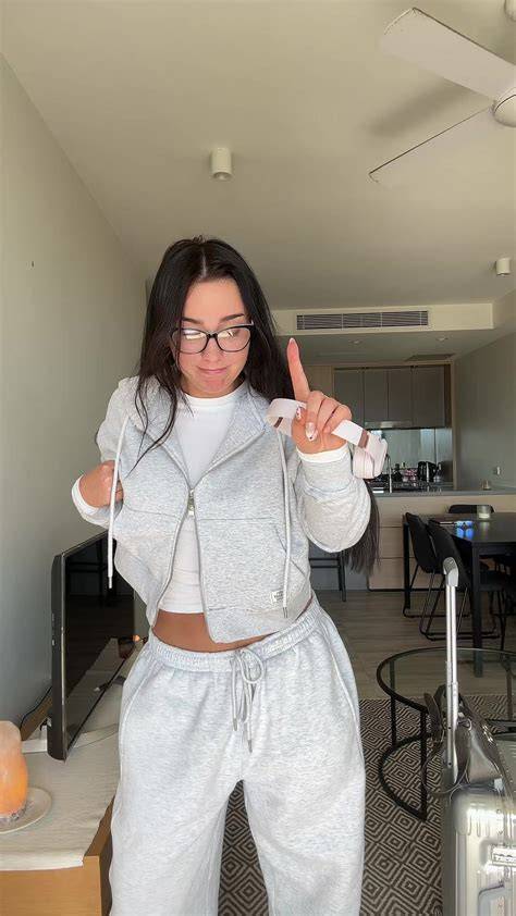 lilyjadeex nudes
