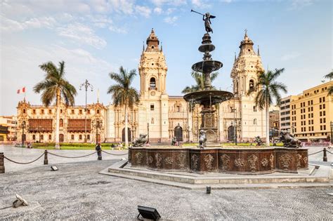 lima main square