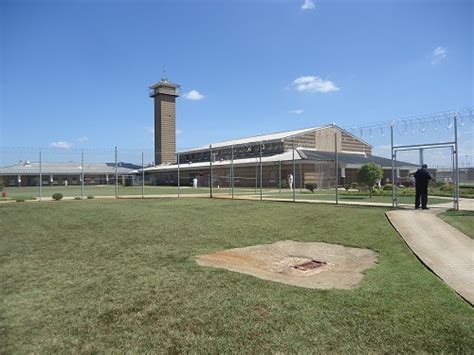 limestone correctional facility alabama