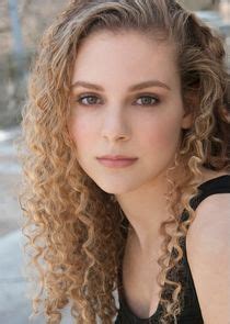 lindsey rose sinclair biography examples