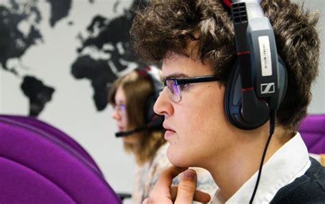 lingvistik utbildning