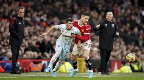 LINIMASA WEST HAM VS MANCHESTER UNITED - Head to Head dan Statistik: West Ham vs Manchester United